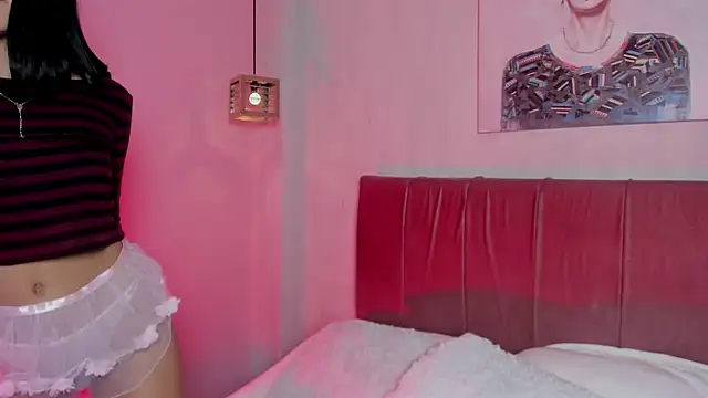 ela petit online show from June 2026 01:14:01 AM