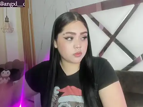 Snapshot of im_bunny__ chatting on April 2026 11:50:02 AM im bunny online show from April 2026 11:50:02 AM