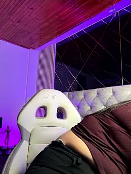 im bunny   online show from January 2026 11:35:02 AM