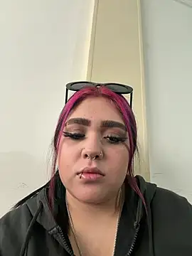 im bunny   online show from February 2026 12:12:02 PM