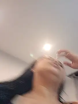 Snapshot of Alessandraa- chatting on February 2026 01:38:01 AM Alessandraa- online show from February 2026 01:38:01 AM