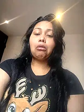 Alessandraa- online show from May 2026 04:33:01 PM