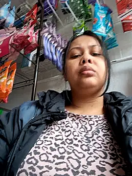 Alessandraa- online show from November 2025 06:34:02 PM