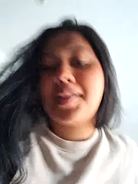 Alessandraa- online show from September 2025 06:36:02 PM