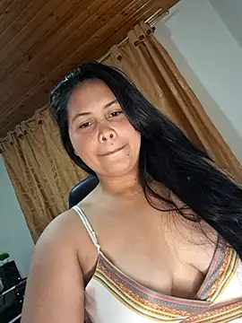 Alessandraa- online show from July 2026 02:45:01 AM
