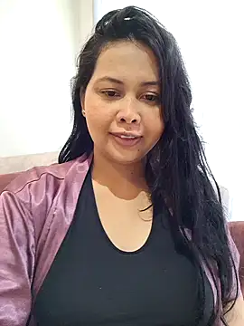 Snapshot of Alessandraa- chatting on December 2025 01:35:02 PM Alessandraa- online show from December 2025 01:35:02 PM