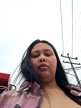 Alessandraa- online show from April 2026 09:05:01 PM