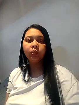 Snapshot of Alessandraa- chatting on February 2026 03:02:02 PM Alessandraa- online show from February 2026 03:02:02 PM