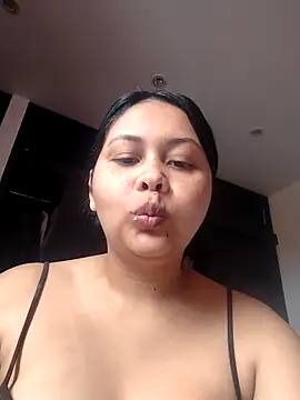 Alessandraa- online show from May 2026 03:53:01 PM