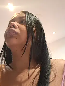 Alessandraa- online show from December 2025 01:54:02 PM