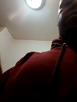 MrHandsome87 online show from January 2026 07:17:02 PM