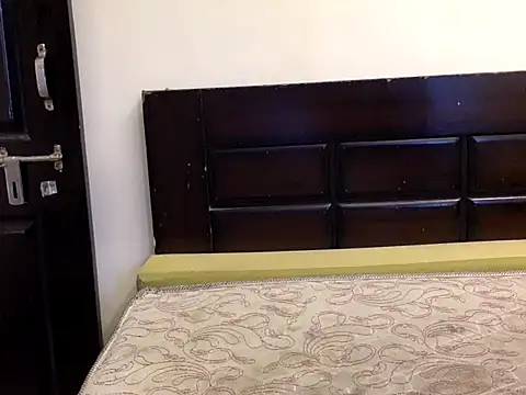 Indian queen007 online show from October 2025 05:31:01 AM