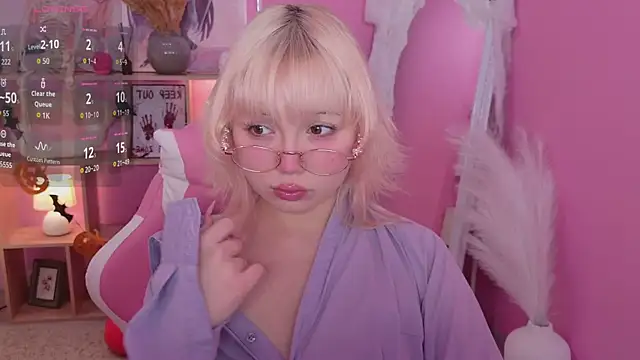 Kyomi Sun online show from November 2025 11:09:01 PM