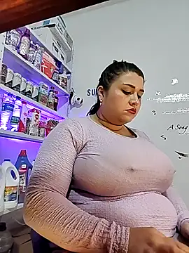 SafiroFer online show from December 2025 09:14:01 PM