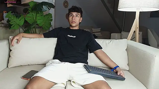 CHR58  online show from February 2026 11:49:02 PM