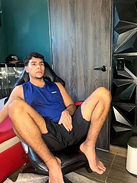 CHR58  online show from November 2025 06:44:02 PM