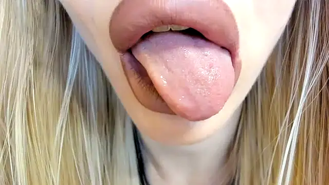 Politeeliza online show from April 2026 08:00:02 PM