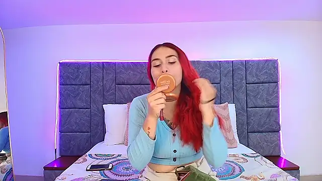 Dakota Megan 69 online show from February 2026 02:01:02 PM