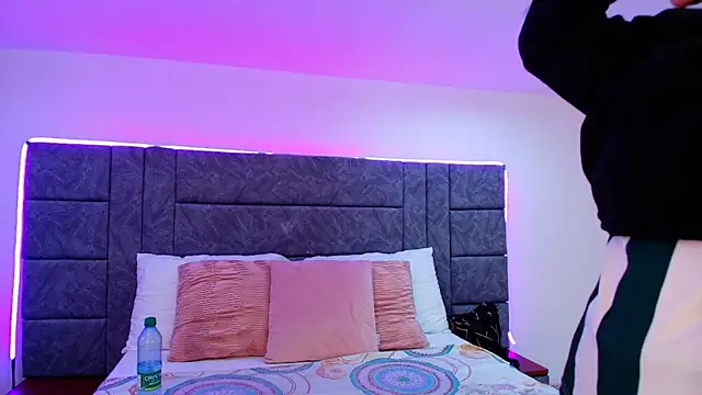 Dakota Megan 69 online show from February 2026 02:17:02 PM