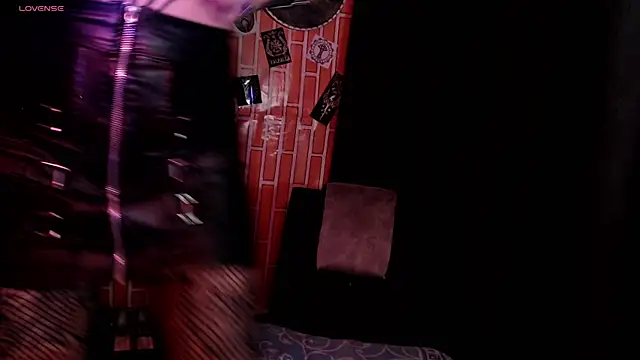 lilithword online show from March 2026 07:15:02 PM