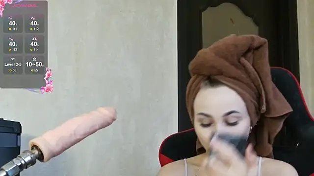 PrettyMegan online show from October 2025 12:15:02 PM