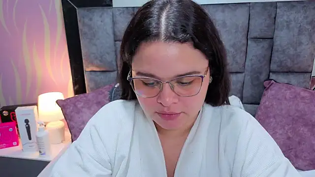 Snapshot of SamanthaPaImer chatting on October 2025 08:31:01 PM SamanthaPaImer online show from October 2025 08:31:01 PM