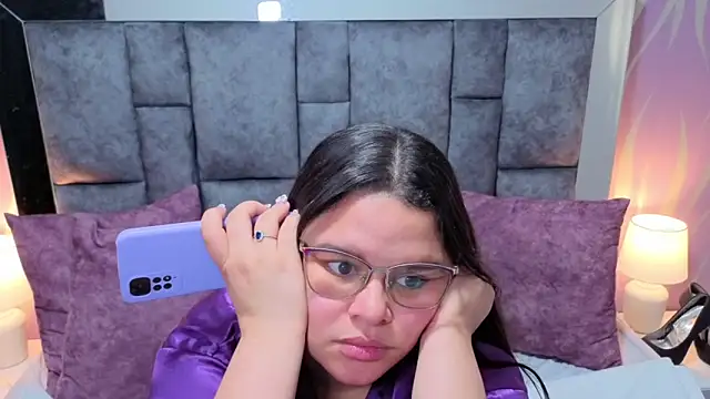 SamanthaPaImer online show from November 2025 06:11:01 PM