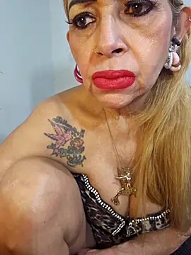 Sweeteangel online show from April 2026 04:19:01 PM