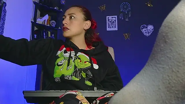 MeganBrown4 online show from May 2026 05:18:02 PM