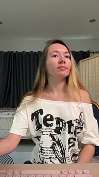 PocketElsa online show from March 2026 12:49:02 AM