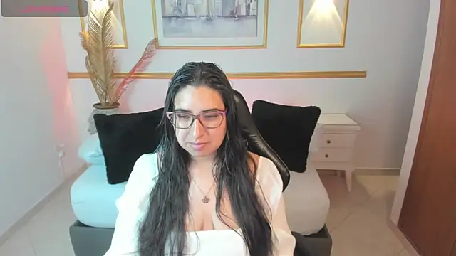 alice coopperx online show from December 2025 12:21:02 PM