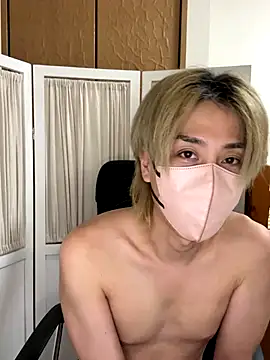 Snapshot of TEN-kun chatting on December 2025 01:37:02 PM TEN-kun online show from December 2025 01:37:02 PM