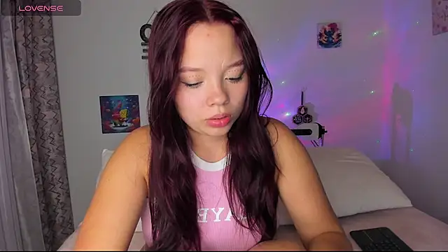 Snapshot of Natalia__Miller chatting on November 2025 10:21:01 PM Natalia Miller online show from November 2025 10:21:01 PM