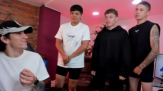 Handsomeboyss19 online show from November 2025 01:43:02 AM