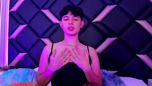 Handsomeboyss19 online show from October 2025 03:16:01 AM