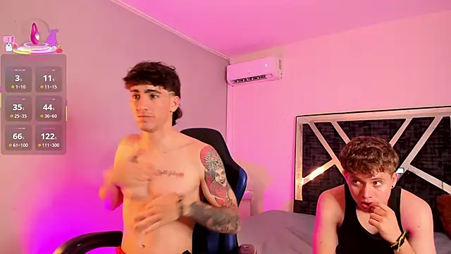 Snapshot of Handsomeboyss19 chatting on February 2026 02:52:01 AM Handsomeboyss19 online show from February 2026 02:52:01 AM