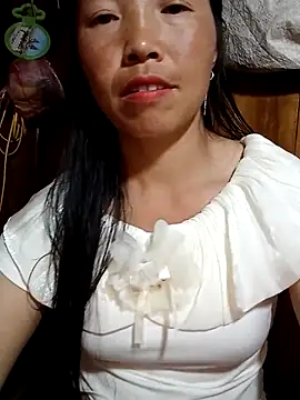 Snapshot of hera-00 chatting on October 2025 01:23:01 PM hera-00 online show from October 2025 01:23:01 PM