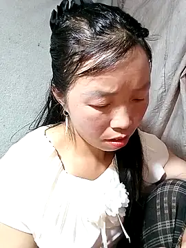 Snapshot of hera-00 chatting on October 2025 09:06:02 AM hera-00 online show from October 2025 09:06:02 AM