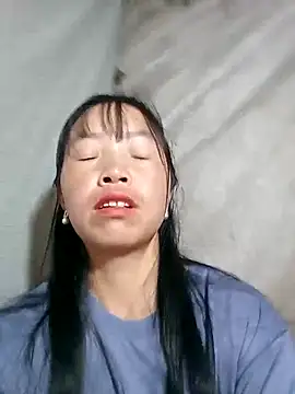 Snapshot of hera-00 chatting on September 2025 10:09:02 PM hera-00 online show from September 2025 10:09:02 PM