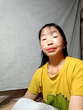 Snapshot of hera-00 chatting on September 2025 10:32:01 PM hera-00 online show from September 2025 10:32:01 PM