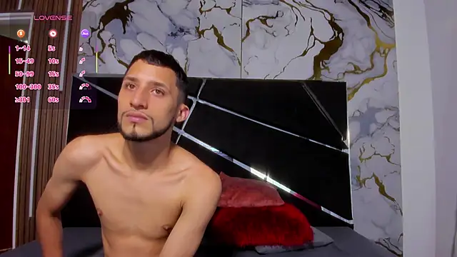 Snapshot of Akame_Draco chatting on September 2025 03:56:01 AM Akame Draco online show from September 2025 03:56:01 AM