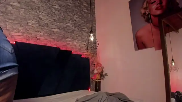 Emily Brown18 online show from April 2026 03:35:01 AM