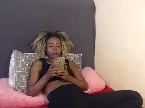 Hotgirl87 online show from October 2025 11:12:01 AM