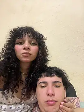 Casal-foda braba online show from May 2026 01:37:07 AM