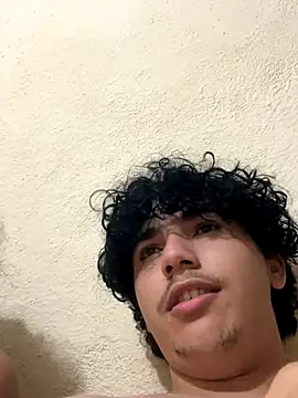 Casal-foda braba online show from October 2025 01:04:02 AM