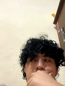 Casal-foda braba online show from November 2025 09:51:02 PM