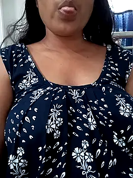 Snapshot of Hot-Jasmin chatting on September 2025 03:17:02 AM Hot-Jasmin online show from September 2025 03:17:02 AM