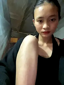 Snapshot of Kieu_xxx chatting on October 2025 02:24:01 AM Kieu xxx online show from October 2025 02:24:01 AM