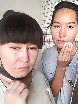 Luu-Lii777 online show from October 2025 03:29:02 AM