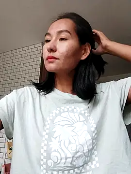 Luu-Lii777 online show from September 2025 05:25:01 AM